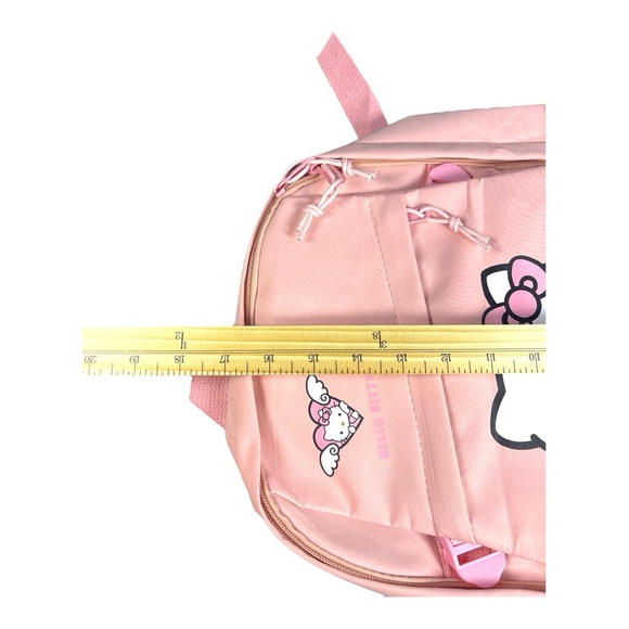 Hello Kitty Pink Backpack - Adorable & Functional! - Picture 8 of 9